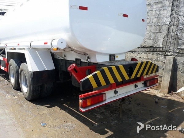 NEW 10 Wheeler Howo A7 Fuel Truck