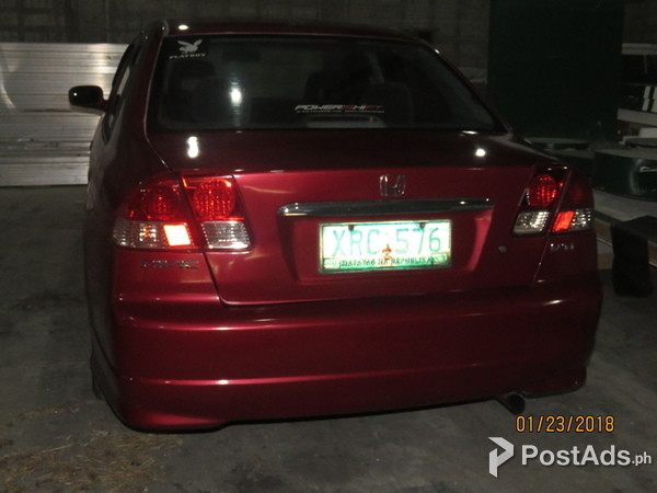 Rush for sale is 2004 Honda Civic VTEC VTi Dimension Automatic Trans