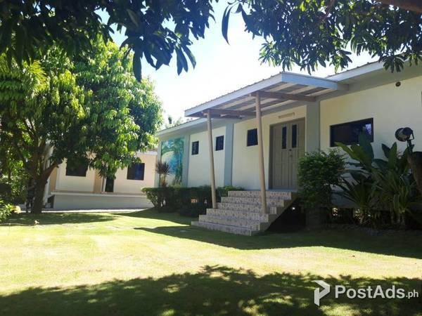 BEACH FRONT HOUSE FOR SALE IN LOBO BATANGAS