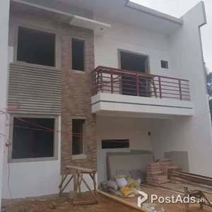 3 Bedroom Townhouse For Sale near Robinsons Place - Antipolo City | PostAds PH
