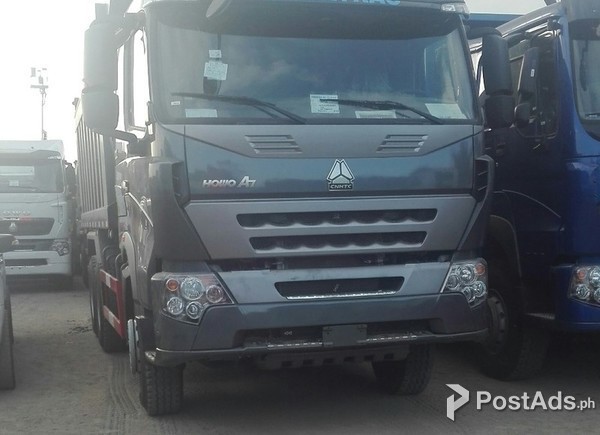 Euro 4 Sinotruk 10 Wheeler Howo Dump Truck