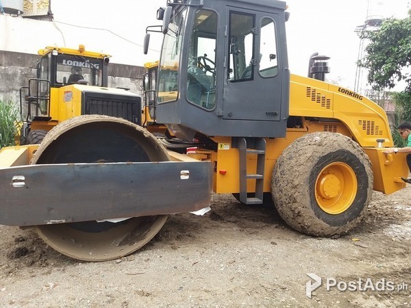 CDM514 Road Roller.