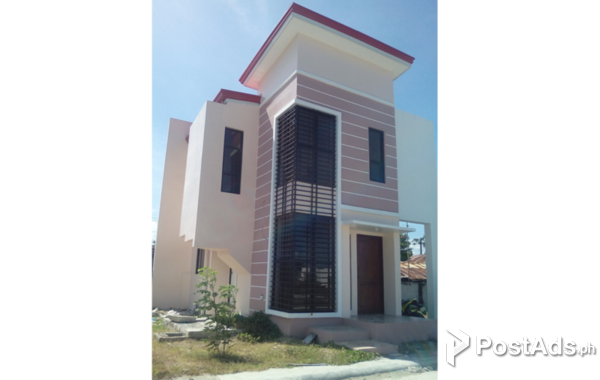Buy Now!  Convenient House and lot Iloilo City