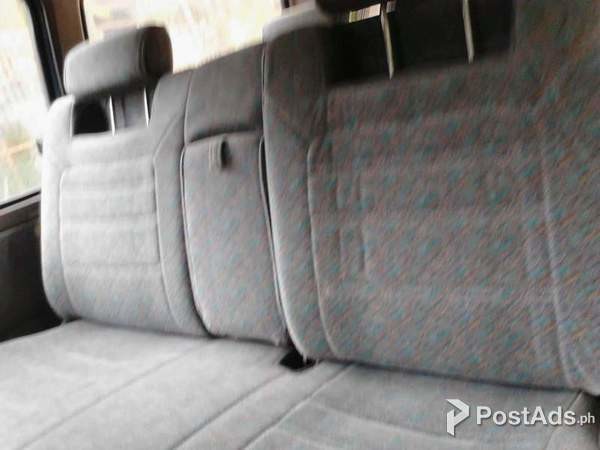 Mazda E2000 Power Van