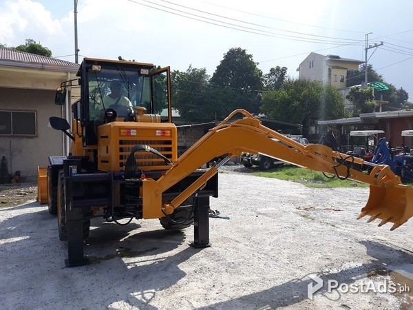 HQ Backhoe 0.30 cubic Loader 1 cubic For sale