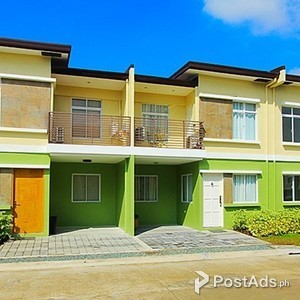 4 bdr house gated w balcony nr transport and school | PostAds PH