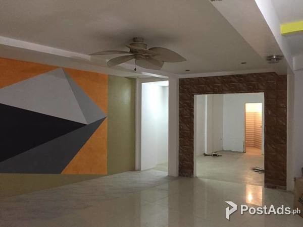 HOUSE AND LOT WITH 2 COMMERCIAL UNITS FOR SALE AT BF INTERNATIONAL 