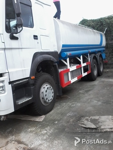 10 wheeler HOWO Water Truck