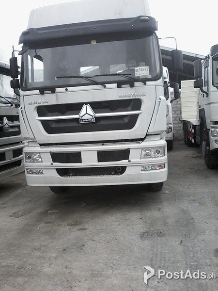 10 wheeler HOWO-A7 Tractor Head