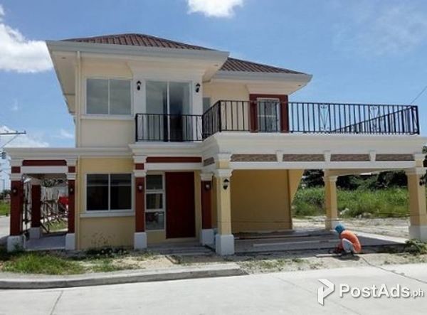 4 BEDROOM SINGLE ATTACH HOME in FORTE DI VERSAILLES MINGLANILLA CEBU