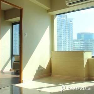 Eastwood 1-Bedroom Condo Unit Rush Sale Php 3.7M nett | PostAds PH
