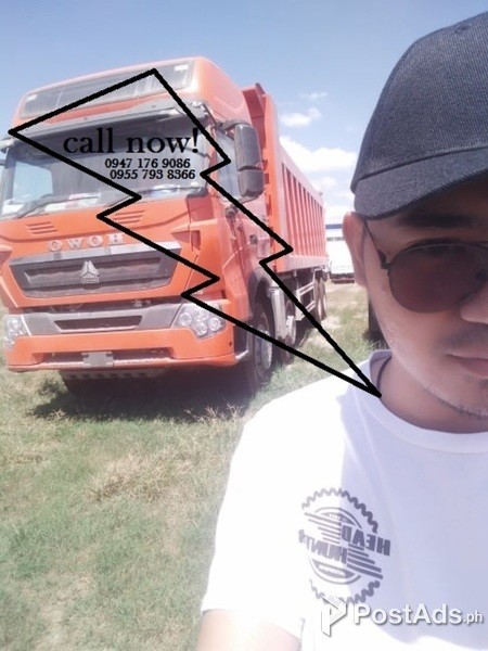 37. Sinotruk Howo A7 8x4 Dump Truck 12Wheeler 