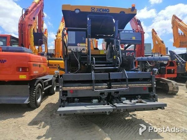 XCMG Asphalt Paver