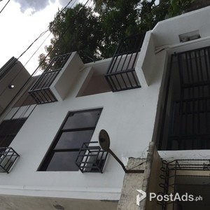 4BR townhouse in Cristina Homes (nr SM Fairview) | PostAds PH