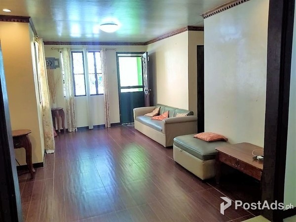 House for Rent with Store Building