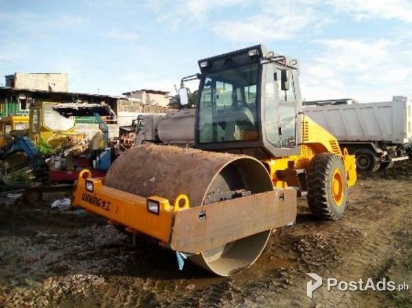 CDM512 LONKING VIBRATORY ROAD ROLLER/PIZON 