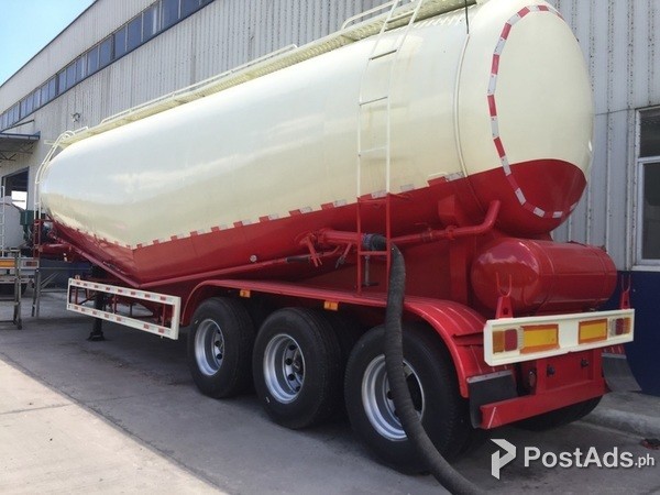 Tri-Axle Bulk Cement Carrier 40Tons 12Wheeler