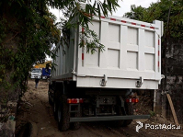 Brandnew HOWO T7 and A7 Dump Truck 20cubic 10Wheeler