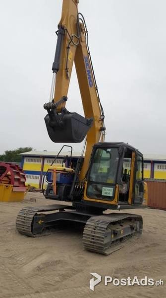 0.5 Cubic Meter Bucket Capacity XE135B Chain Type Backhoe For Sale