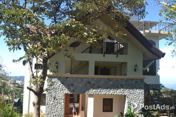 3 story house for sale: Pedro Casa, Baguio City