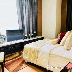 Luxury Condo with Balcony beside Westin Hotel | PostAds PH
