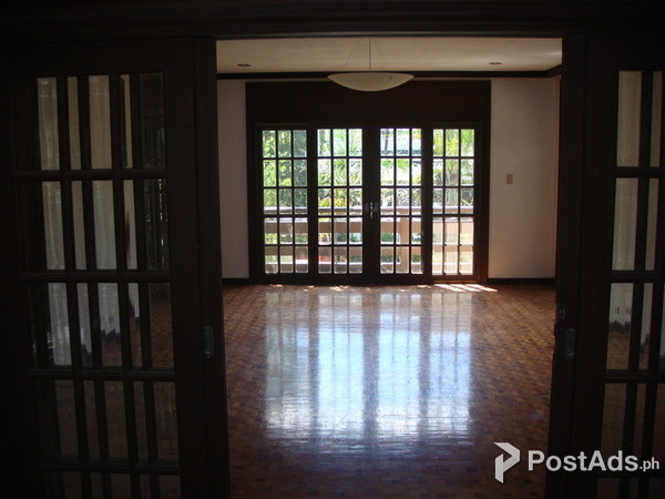 Forbes Park Makati City House and Lot for Sale