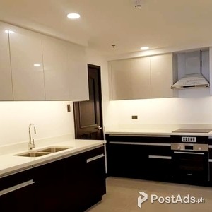 4BEDROOM UNIT FOR SALE | PostAds PH