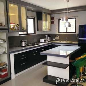 3 storey, 3 bedroom Modern Zen Design House and Lot with Swimming Pool | PostAds PH
