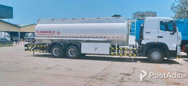 Fuel Truck Howo T7 24kL capacity Brand New 10wheeler