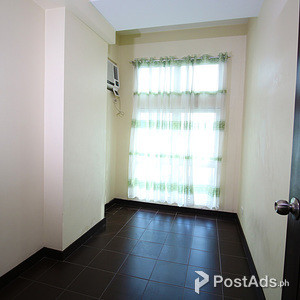 SPACIOUS APARTMENT FOR SALE IN SAN LORENZO PLACE | PostAds PH