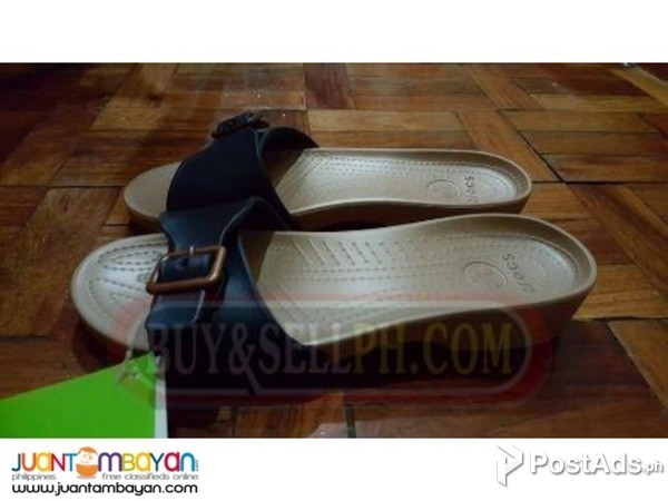 Crocs sarah sandal1