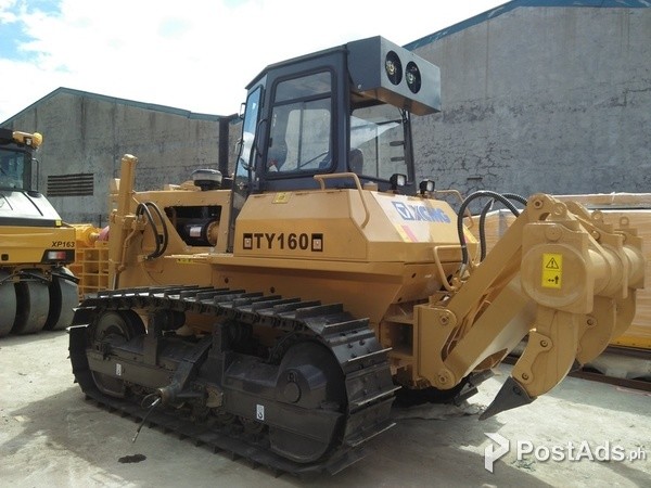 XCMG Bulldozer 160hp cummins engine with ripper angle type for sale