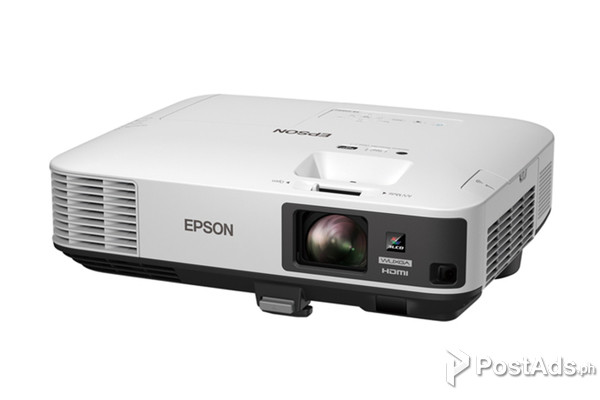Projector / Multimedia / pson EB-2245U 4200 ANSI Lumens Full HD LCD Pr