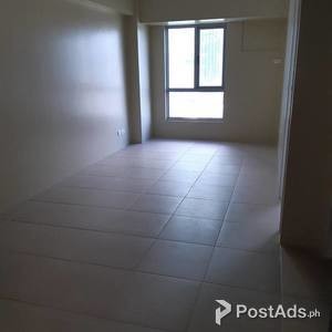 Furnished 1 BR Condo in Avida Towers,BGC, Taguig | PostAds PH