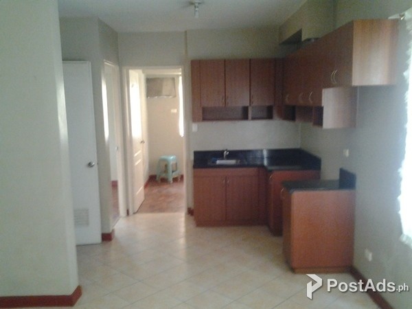 Unfurnished 2 BR Ground Floor Condo in Vista De Lago, Taguig