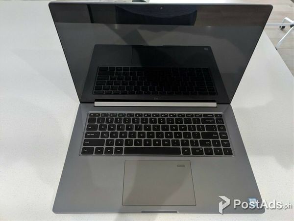 SEALED Apple MacBook Pro Touch Bar 2018 15" Laptop 1TB 16GB RAM Space 