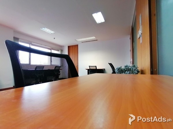 FOR RENT: Window Office in Makati City