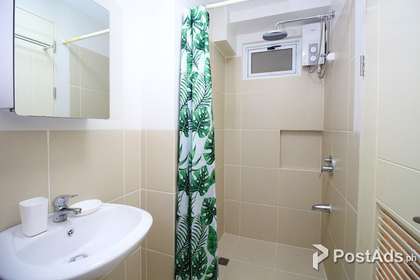 Elegant apartment with Optional Parking in Makati