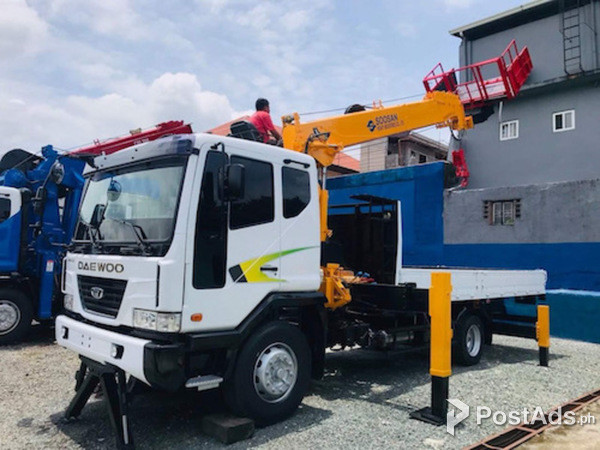 7 tons boom truck with manlift basket (euro4)
