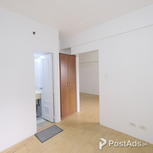 Unfurnished studio type condo with 1-bedroom layout. | PostAds PH