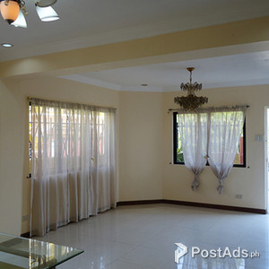 5br TOP QUALITY HOUSE LAWAAN TALISAY CEBU VERY NEAR SRP | PostAds PH