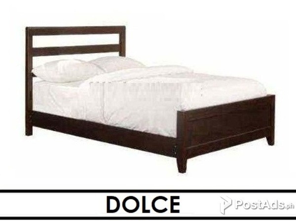 DOLCE WOODEN BED 