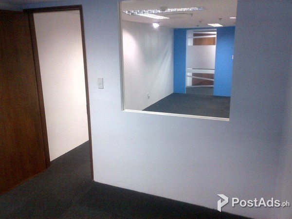 For Rent! Office Space in Makati 29 SQM with Manager's Room
