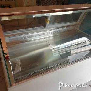 DISPLAY CHILLER (CURVED TYPE) on STOCK | PostAds PH