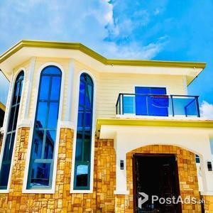 FOR SALE 4 BEDROOM HOUSE AND LOT IN ANUNAS ANGELES PAMPANGA | PostAds PH