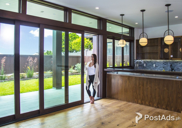 GLASS DOOR INSTALLATION AND REPAIR ALIGNMENT SERVICES