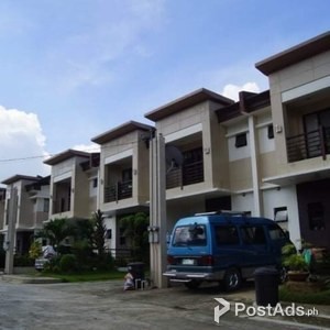 Pre-Owned Townhouse in Sun Valley Antipolo | PostAds PH