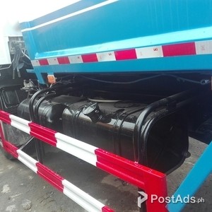6 Wheeler Garbage Truck Sinotruk | PostAds PH