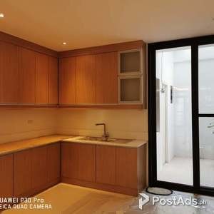 Elegant Townhouse For Sale in Don Antonio Commonwealth | PostAds PH