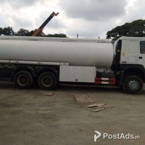 HOWO Fuel Tanker 20KL 10 wheeler Sinotruk | PostAds PH